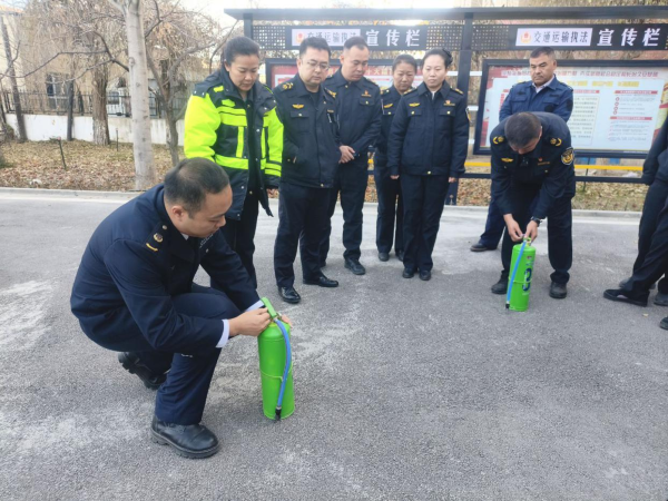 03051772717672100249.png 开展消防应急演练.png